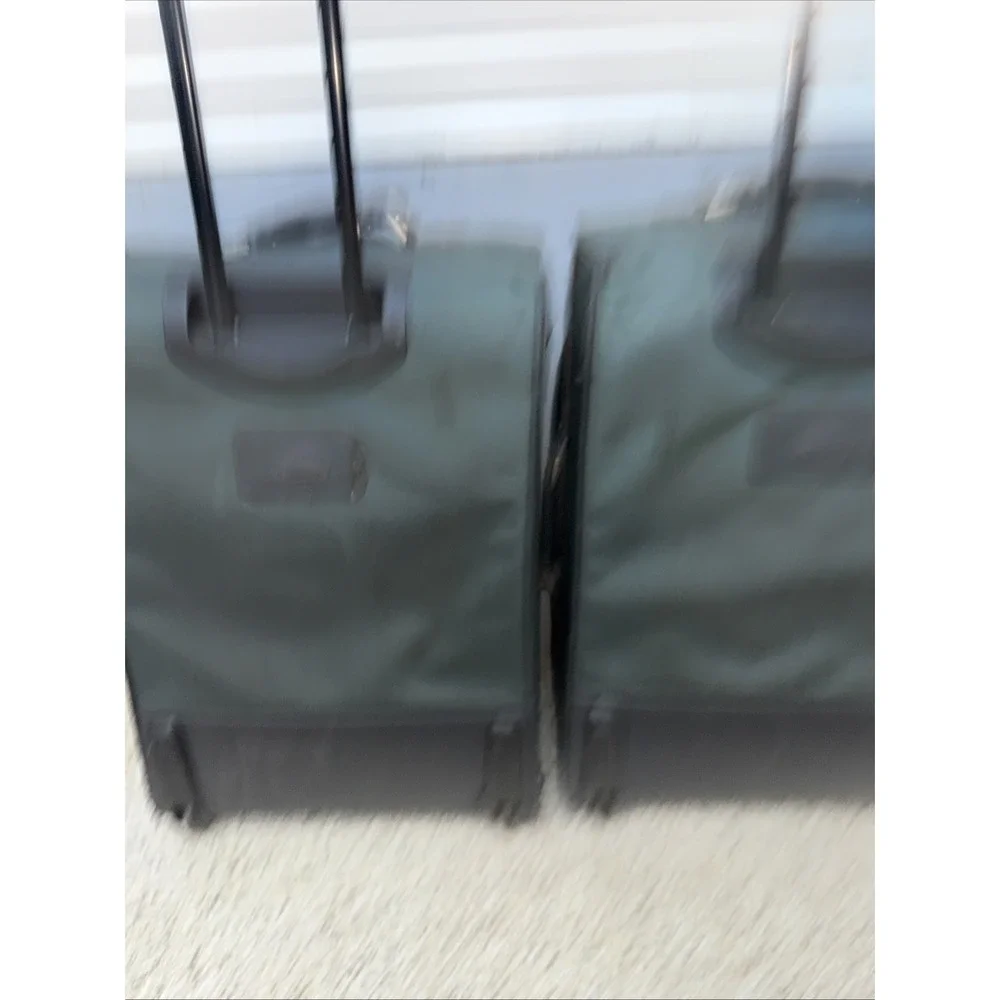 Samsonite Luggage 2 Pack Bundle Suitcase Gray Softside Wheeled 28x18x12 NICE!